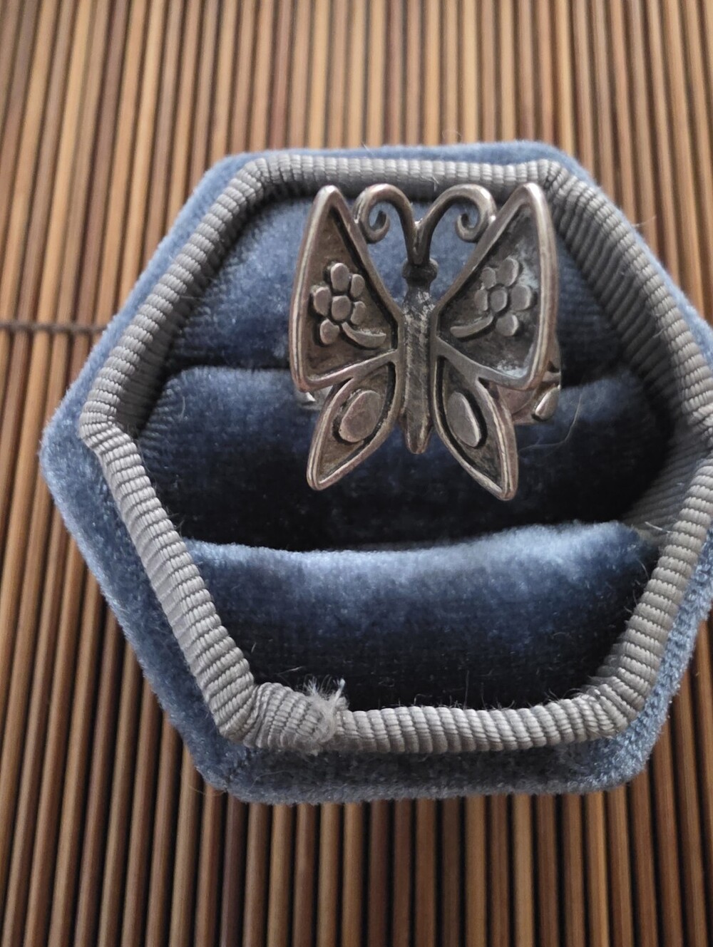 925 Silver James Avery Mariposa Ring (Vintage)